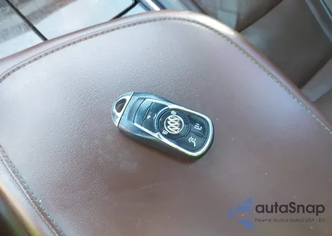 2018 Buick Enclave Avenir z USA, uszkodzony, nr VIN 5GAEVCKW5JJ233038